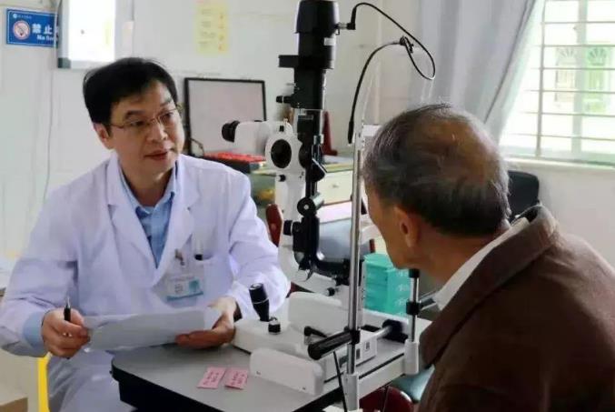 老花眼鏡怎么配更好？