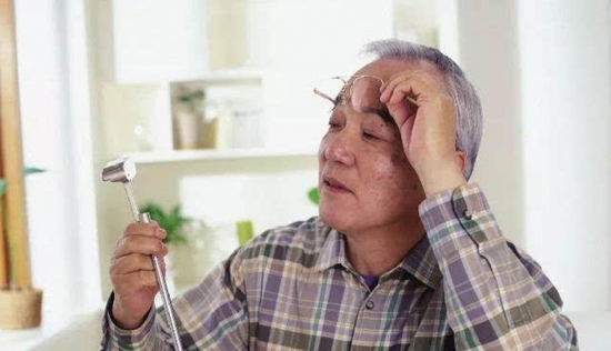 美麗島多焦鏡：近視老花困擾我5年了，有沒(méi)有一種眼鏡可解決